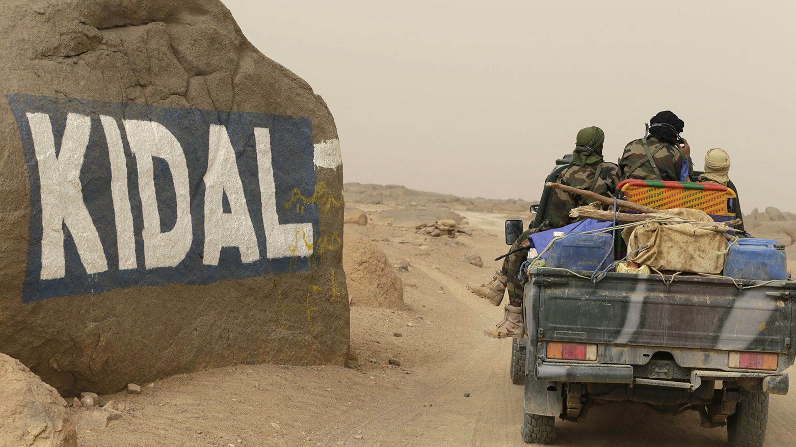 Malian soldiers near Kidal after a patrol from Gao, 2013